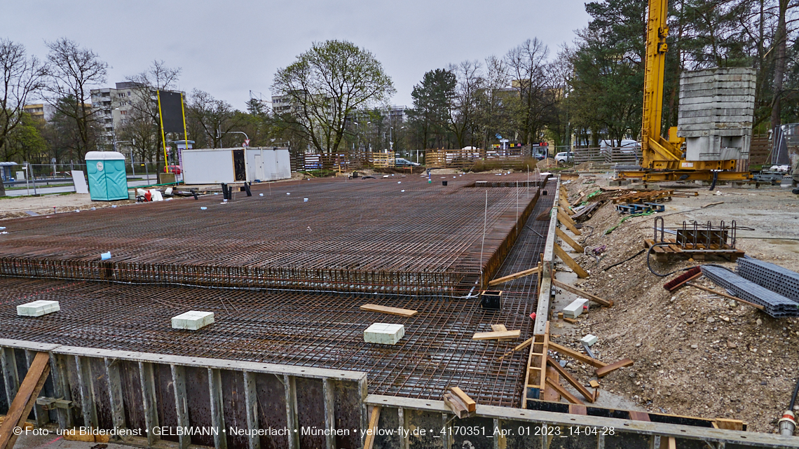 01.04.2023 - Baustelle zum Haus für Kinder in Neuperlach